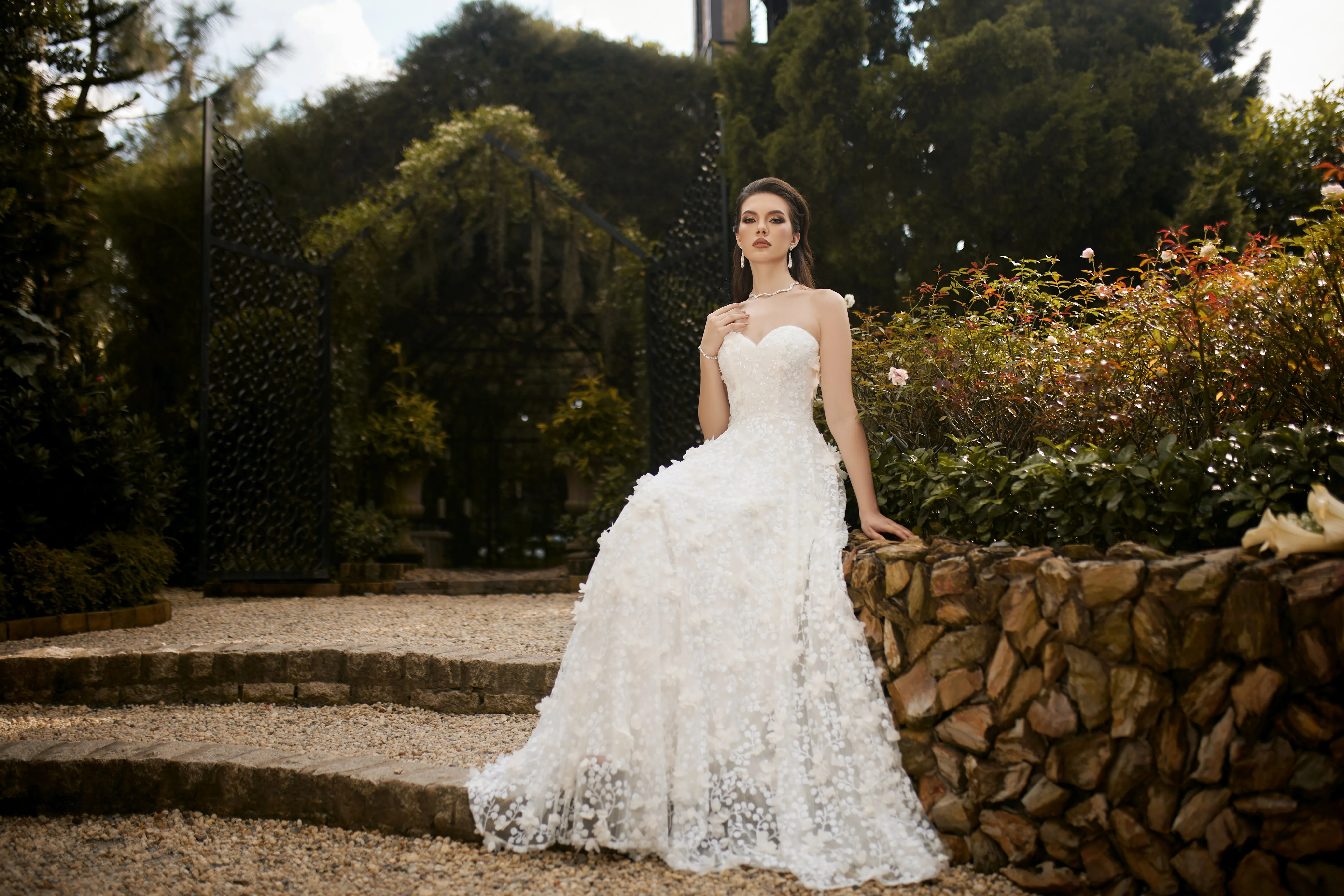 ADELA SWEETHEART PETAL BALL GOWN B41D01L