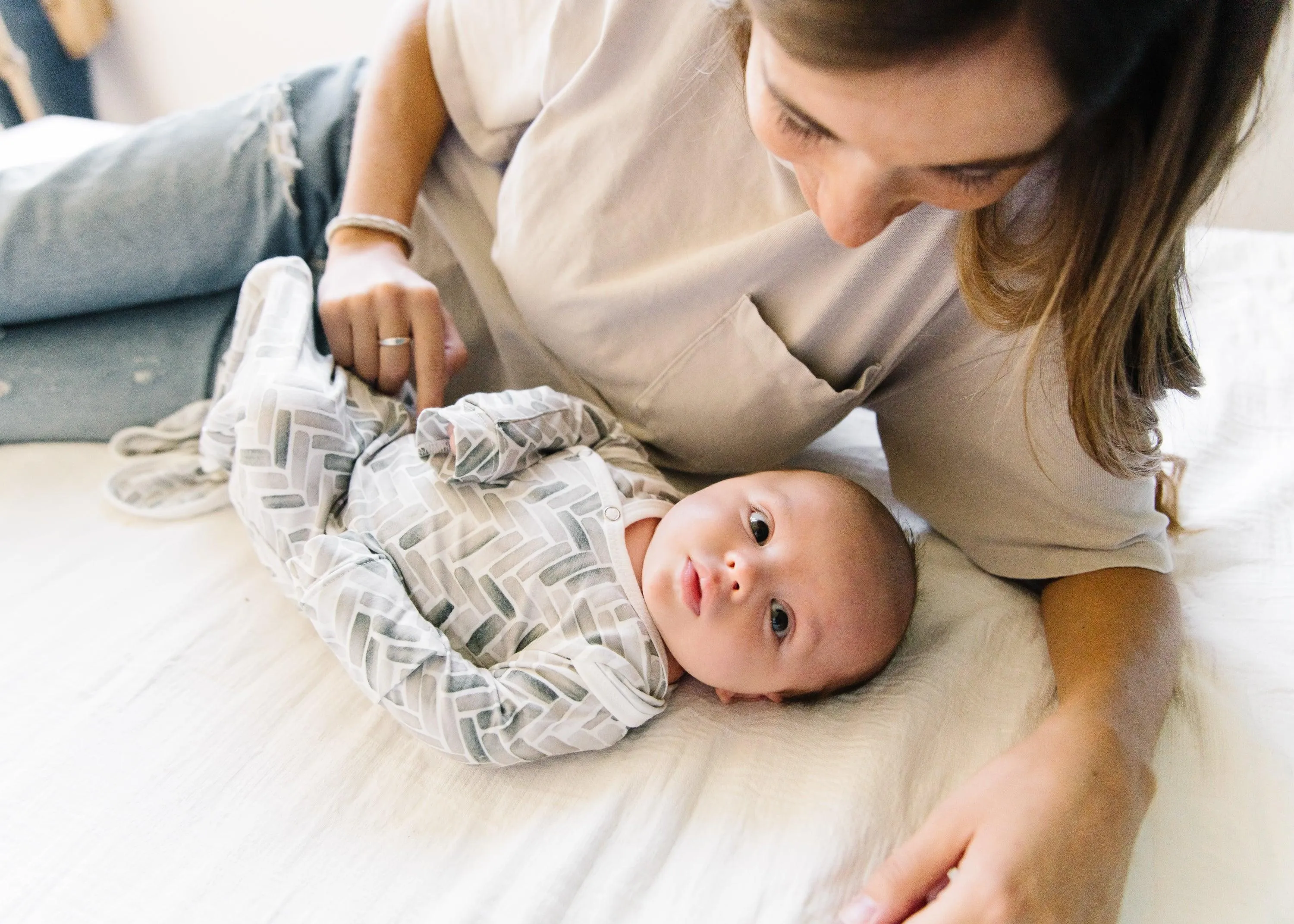 Alta Newborn Knotted Gown