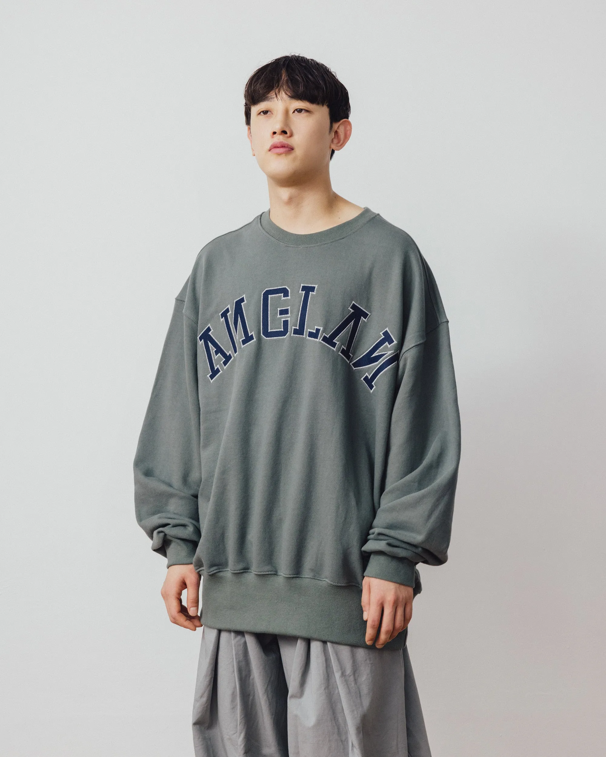 APPLIQUE BIG LOGO SWEAT SHIRT - OLIVE GREEN