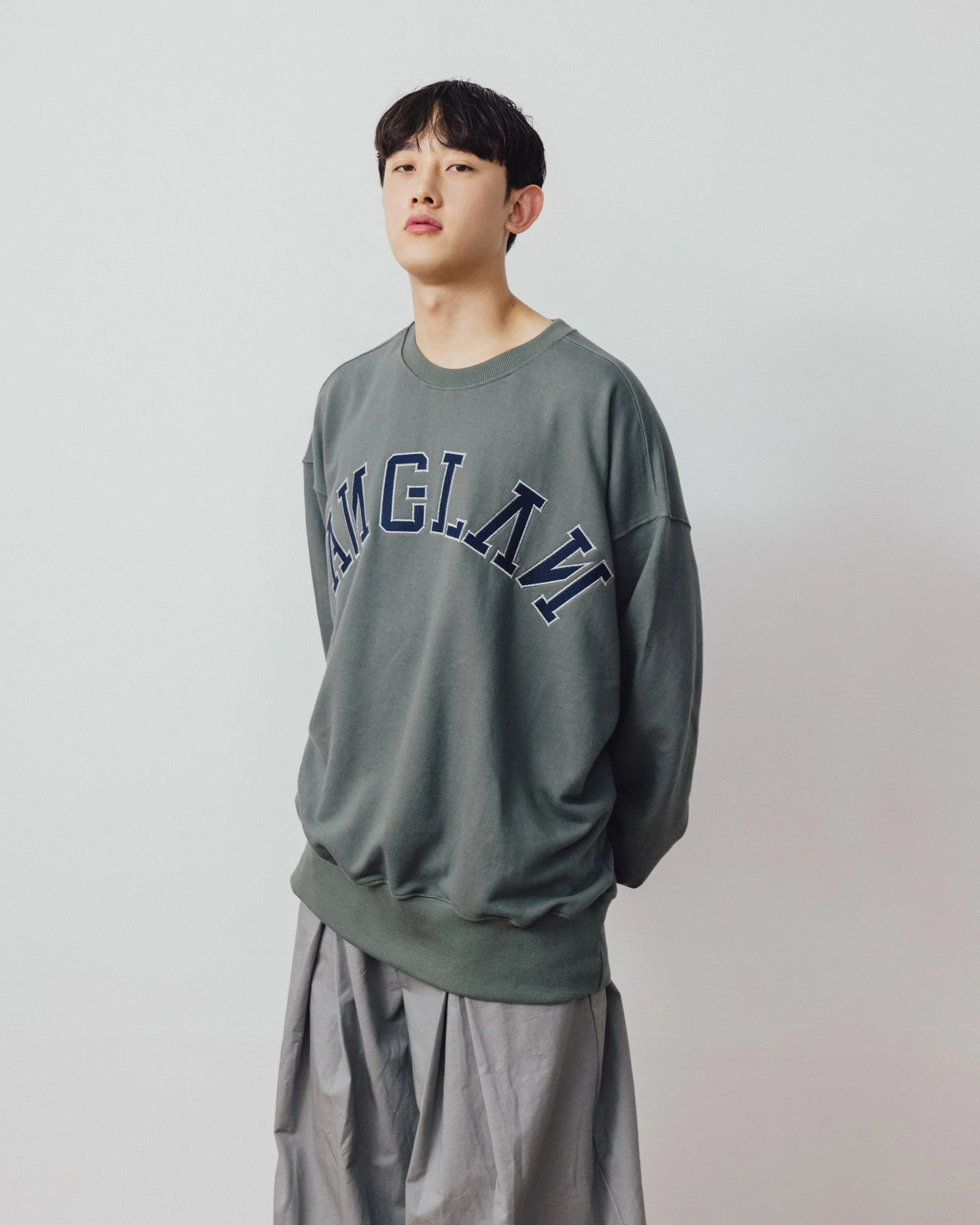 APPLIQUE BIG LOGO SWEAT SHIRT - OLIVE GREEN