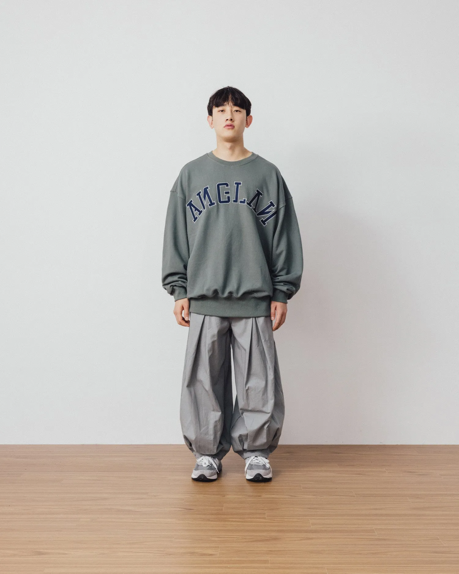 APPLIQUE BIG LOGO SWEAT SHIRT - OLIVE GREEN