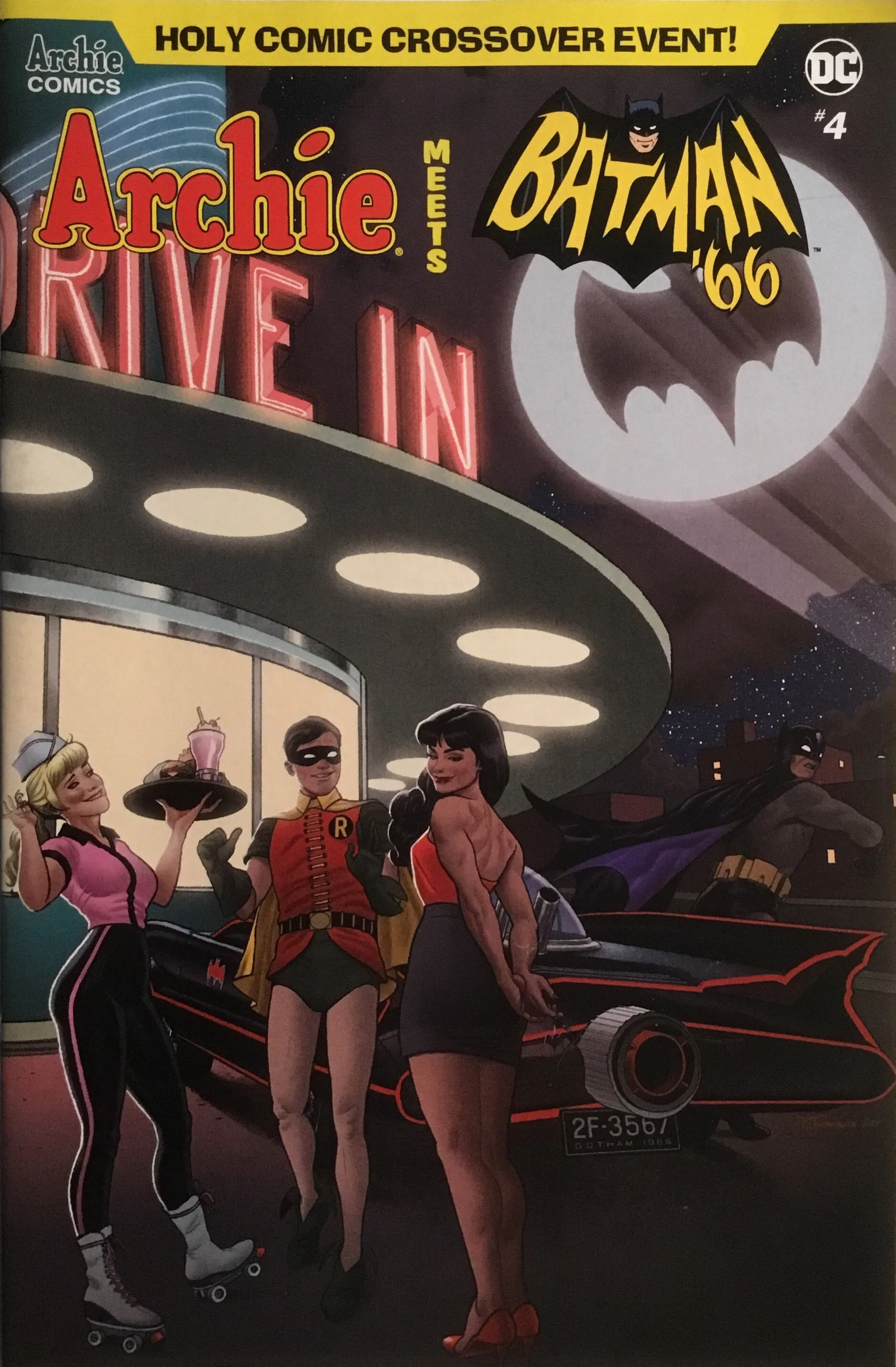 ARCHIE MEETS BATMAN ‘66 #4 QUINONES COVER