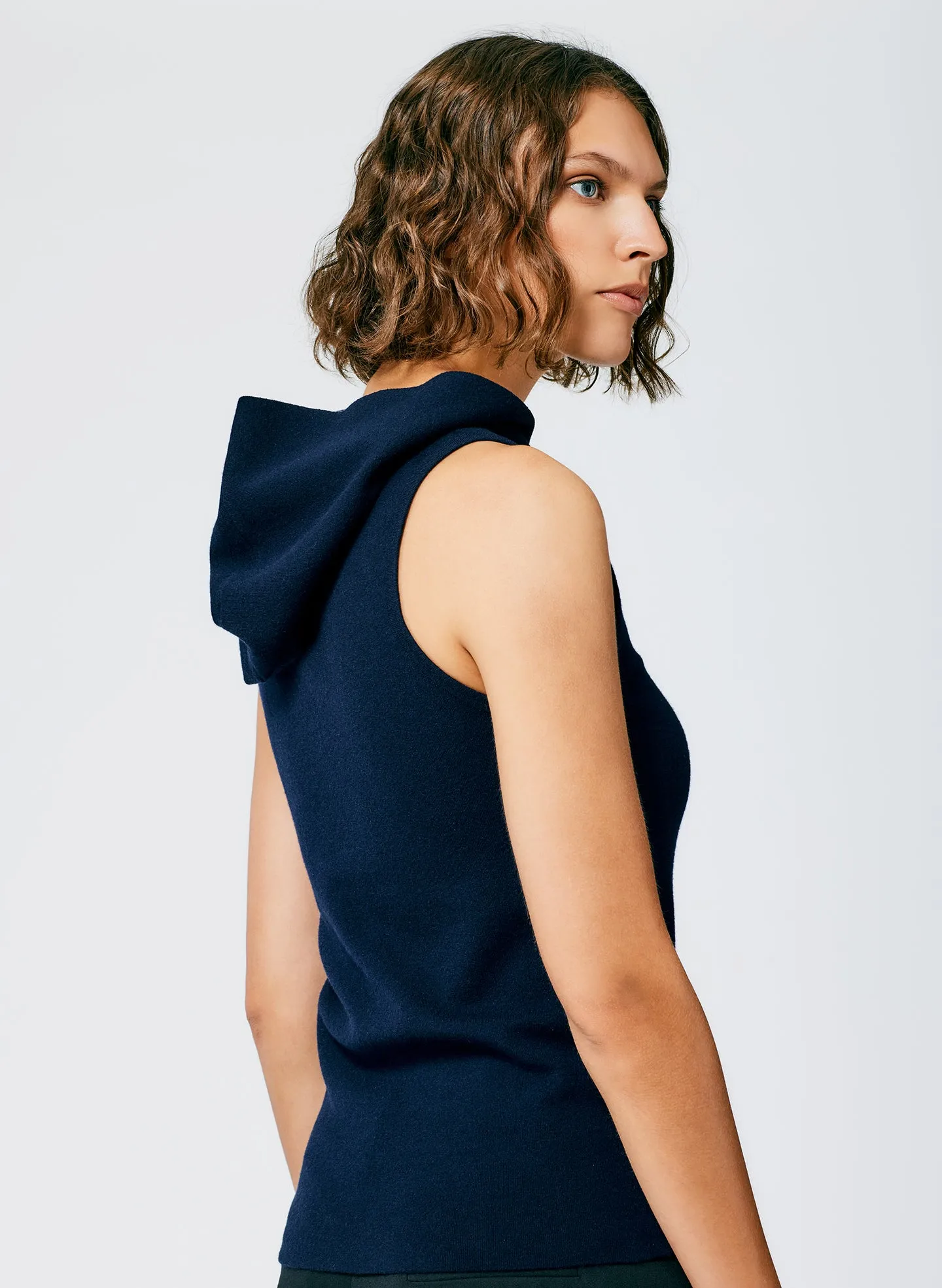 Compact Stretch Cashmere Sleeveless Hoodie