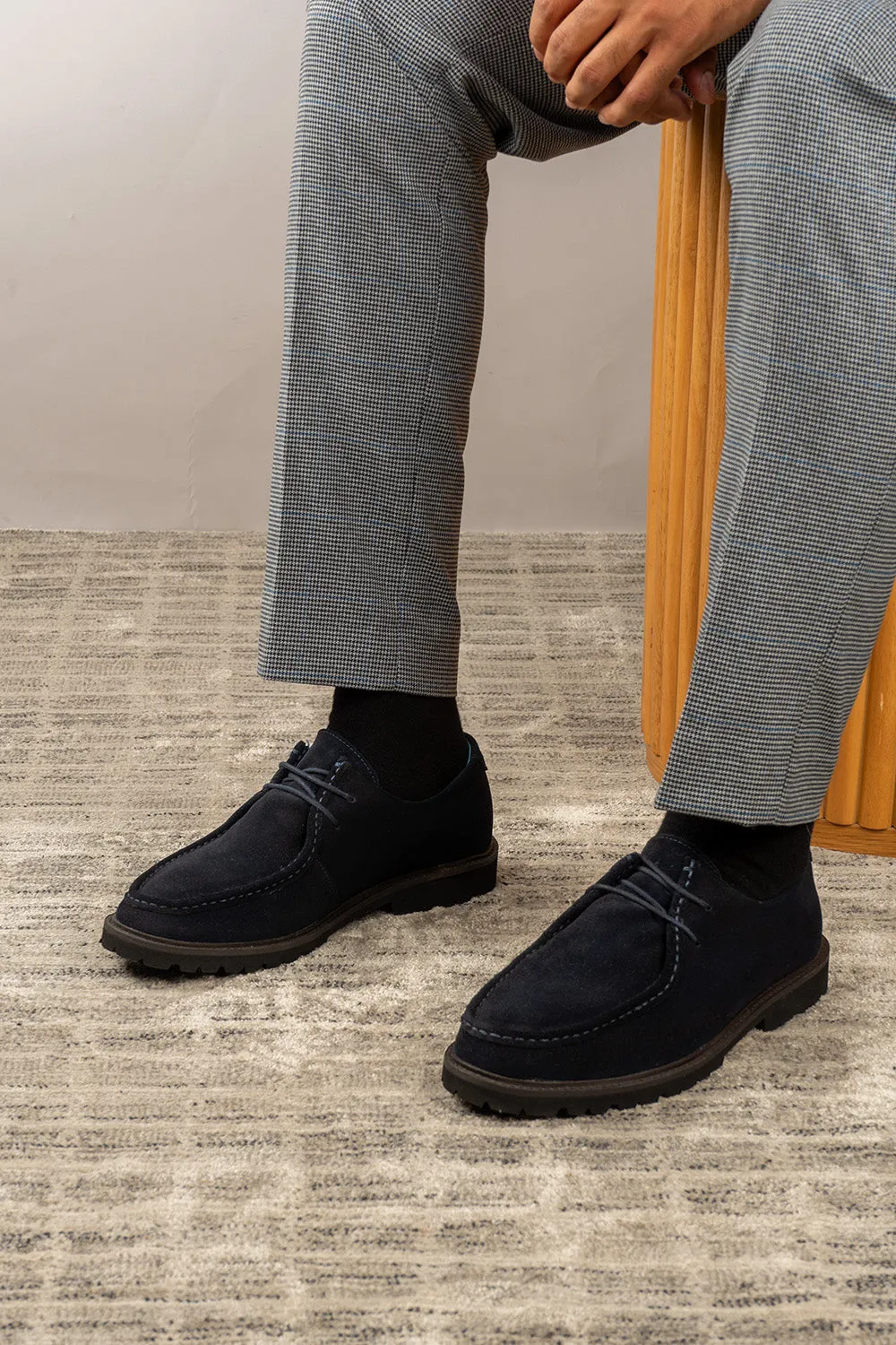 Joshua Suede Navy