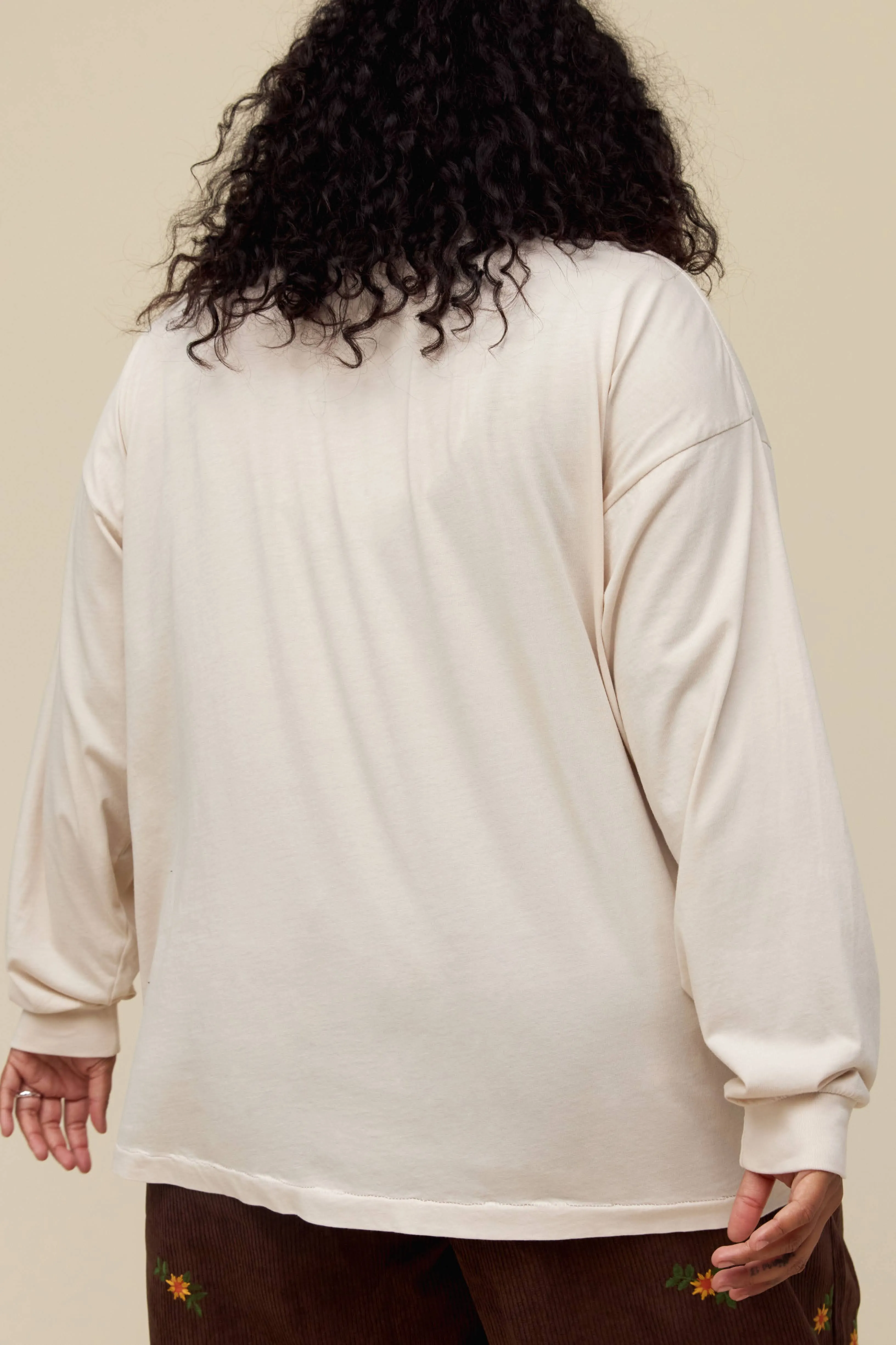 Sun Records X Elvis King of Hearts Merch Long Sleeve in Dirty White ES