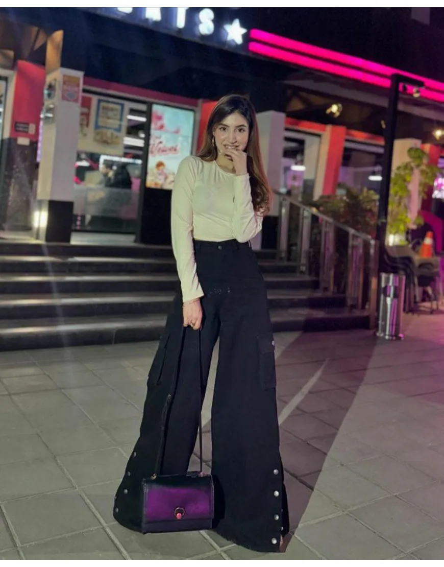 Super Wide Leg Cargo Slit Button Closure