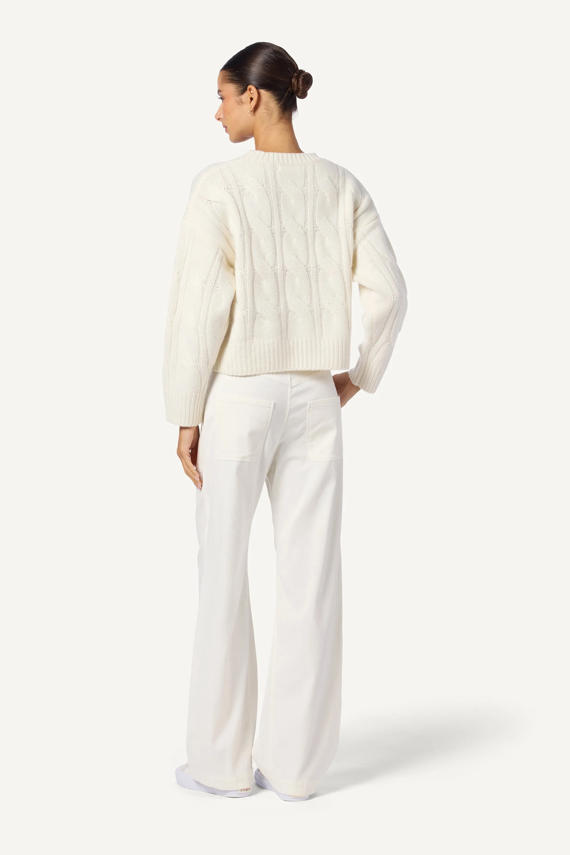 TRISTAN CREWNECK PULLOVER | GARDENIA